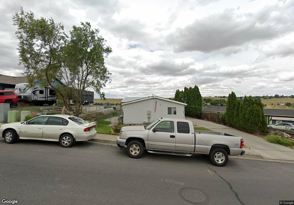 702 SW Runnion Ave, Pendleton, OR 97801 - photo 1