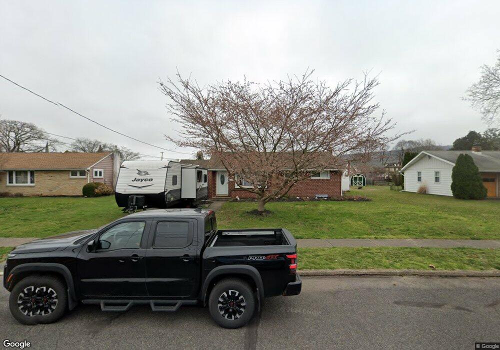 716 Fairmount Rd, Riegelsville, PA 18077 - photo 1