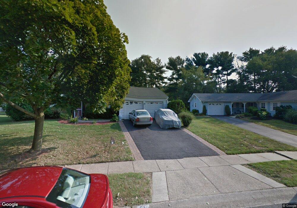 61 Triangle Ln, Willingboro, NJ 08046 - photo 1