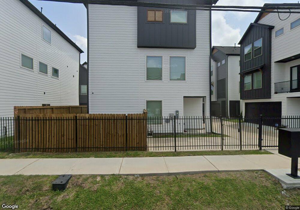 315 Thornton Rd, Houston, TX 77018 - photo 1