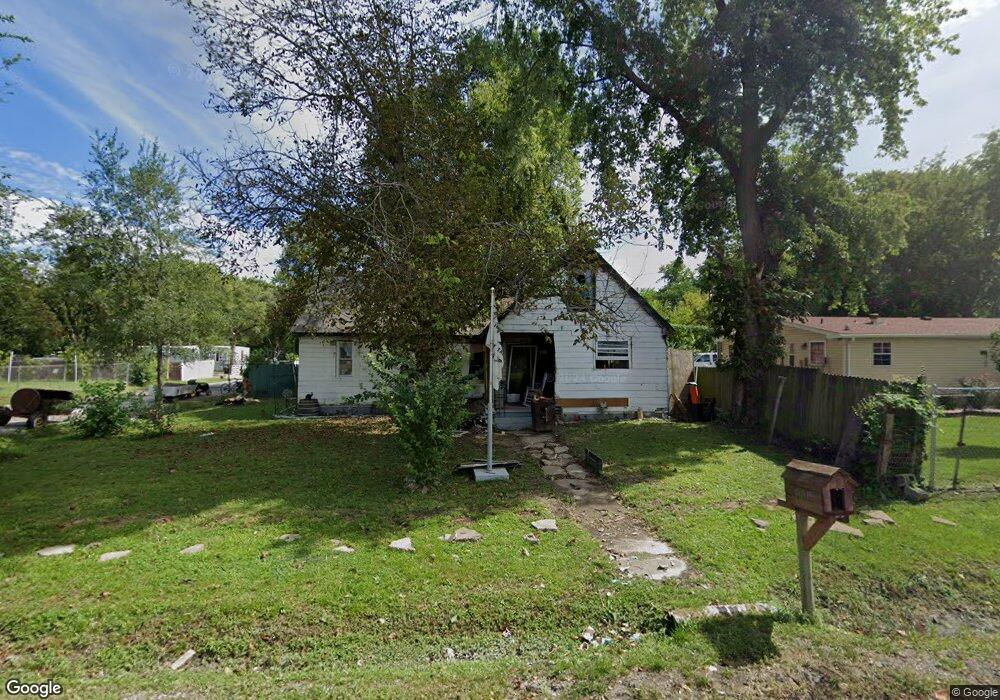 500 Clarence St, Collinsville, IL 62234 - photo 1