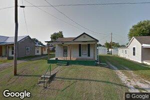 907 Ferry St, Cloverport, KY 40111