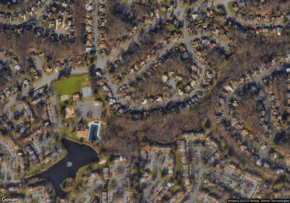 317 Avondale Dr, Sterling, VA 20164 - photo 1