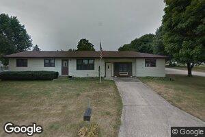 511 W 2nd St, Mechanicsville, IA 52306