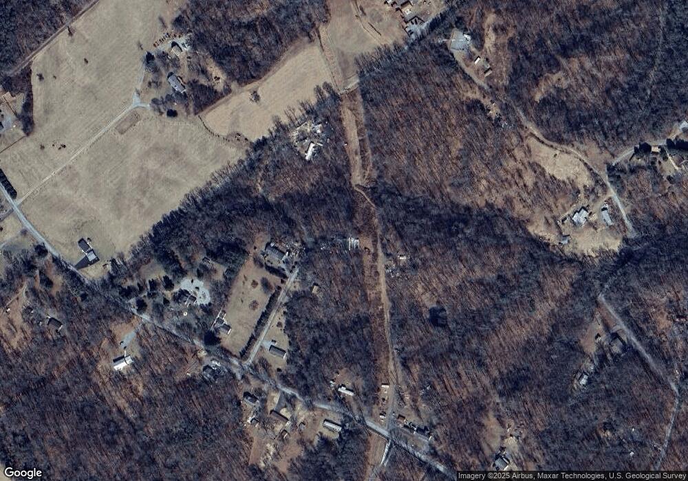 112 Yellow Poplar Ln, Hedgesville, WV 25427 - photo 1