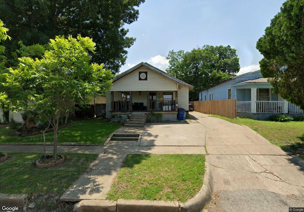 507 NW Main St, Ennis, TX 75119 - photo 1