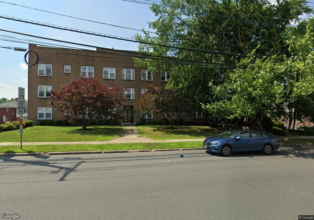 521 Ridge Rd unit 3, Lyndhurst, NJ 07071 - photo 1