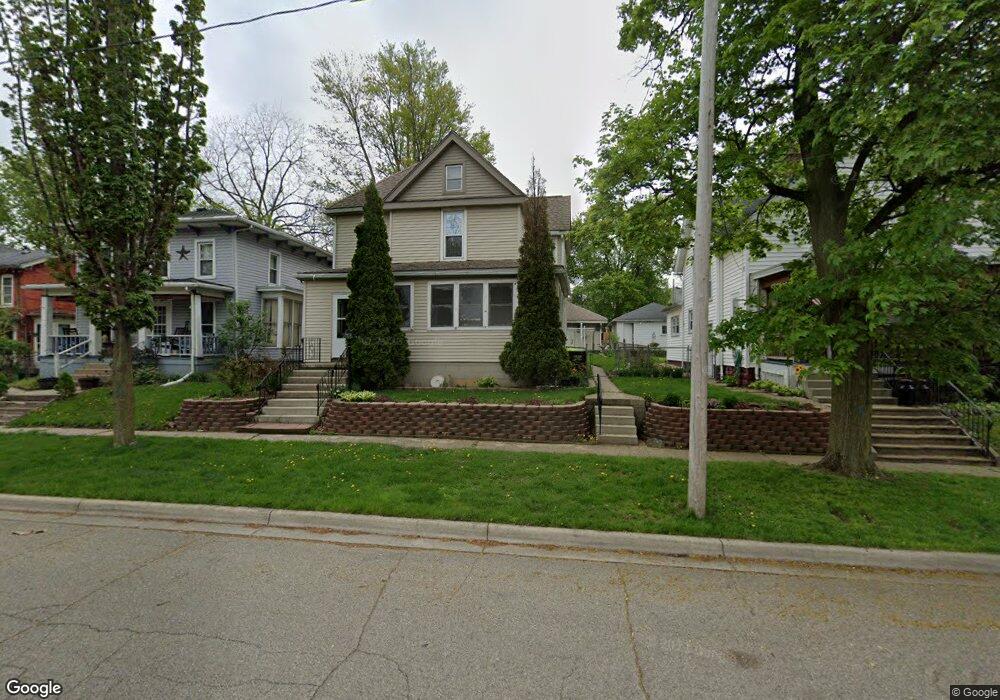 414 Comstock St, Adrian, MI 49221 - photo 1