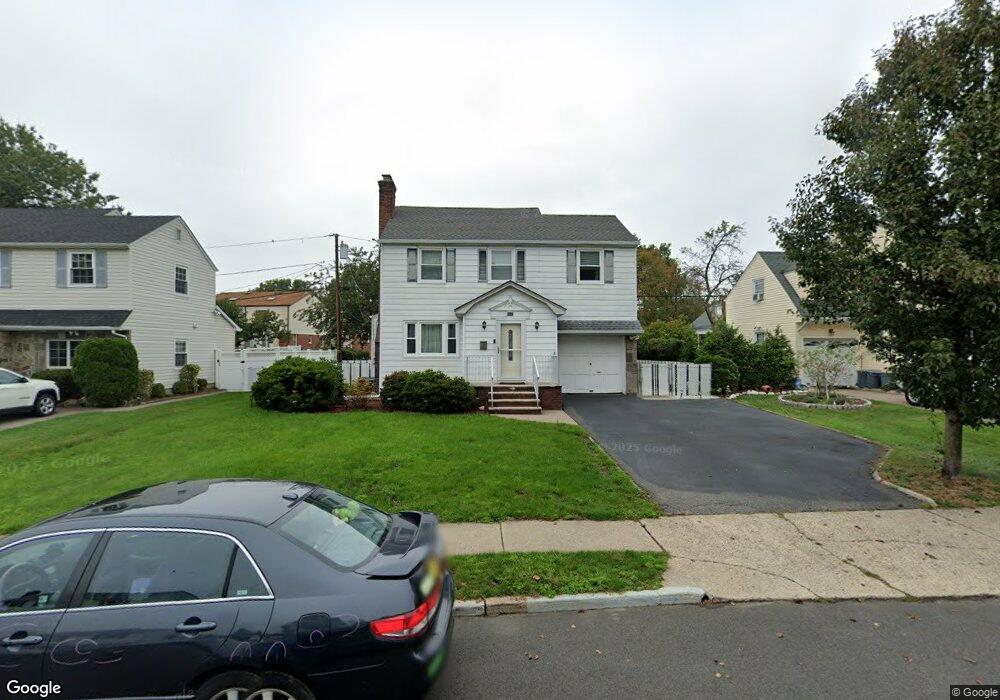 115 Elmwood Dr, Elmwood Park, NJ 07407 - photo 1