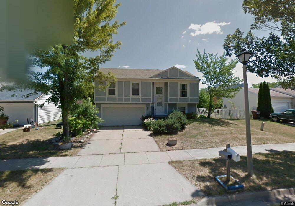 5815 Coulson Ct, Lansing, MI 48911 - photo 1