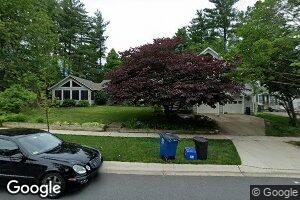 8100 Kentbury Dr, Bethesda, MD 20814