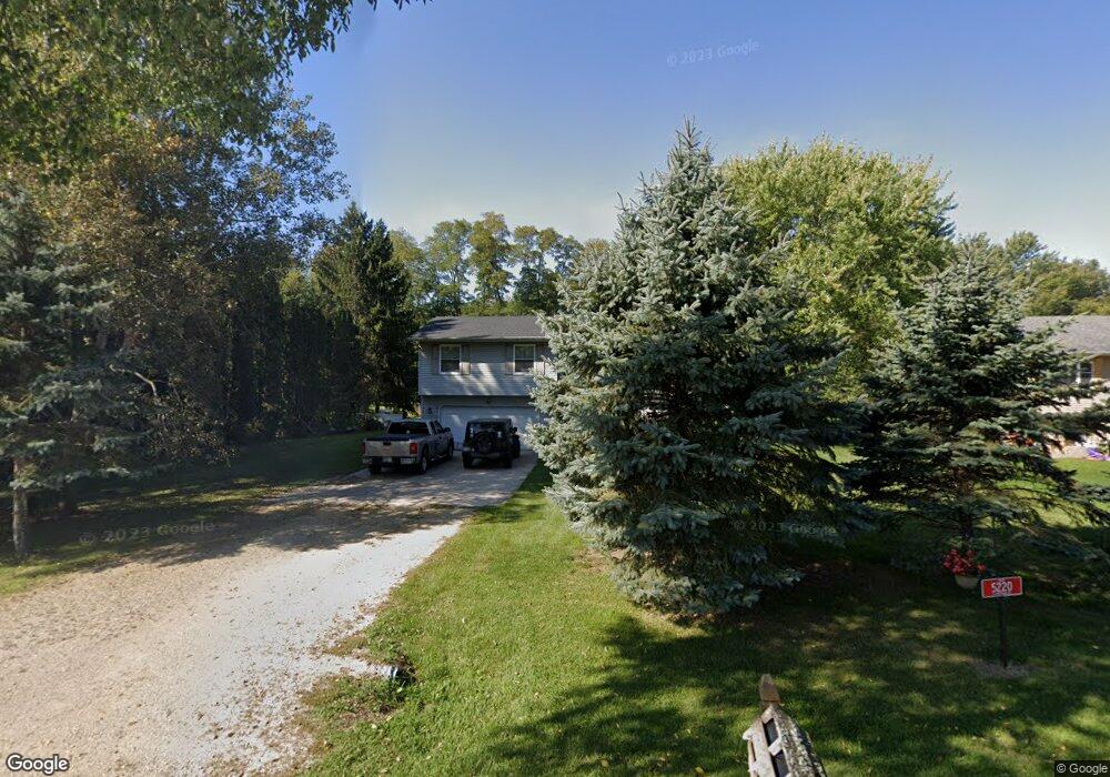 5220 S Driftwood Dr, Janesville, WI 53546 - photo 1