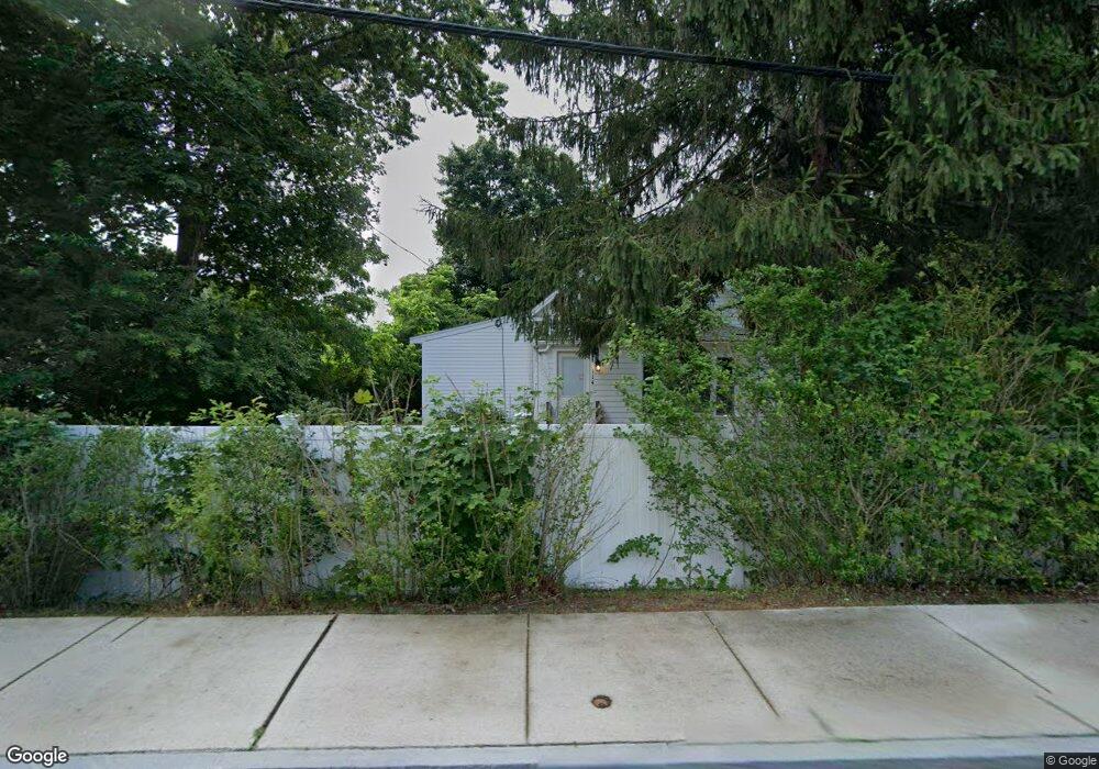 114 Mattakeesett St, Pembroke, MA 02359 - photo 1