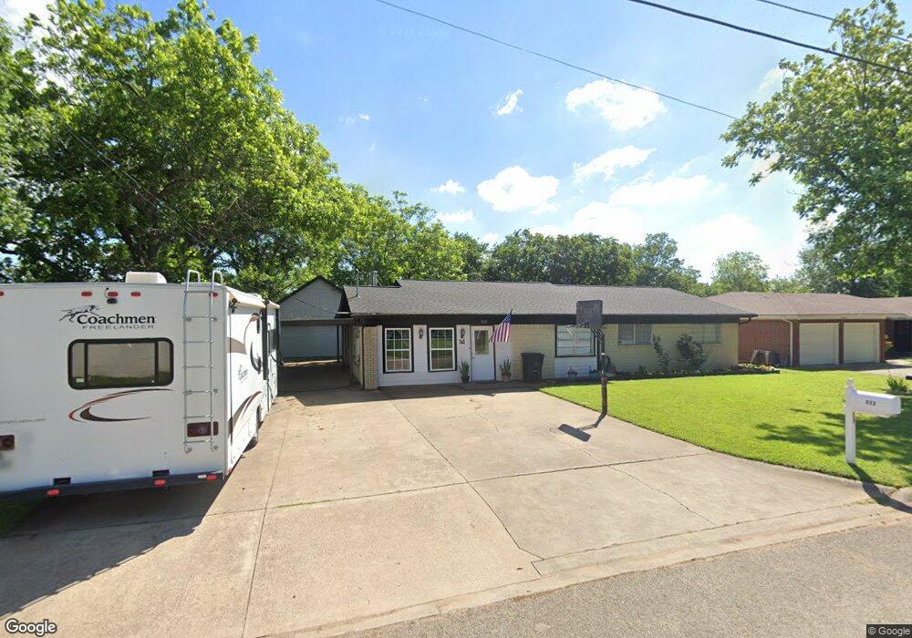 322 Stroud St, Cleburne, TX 76033 - photo 1