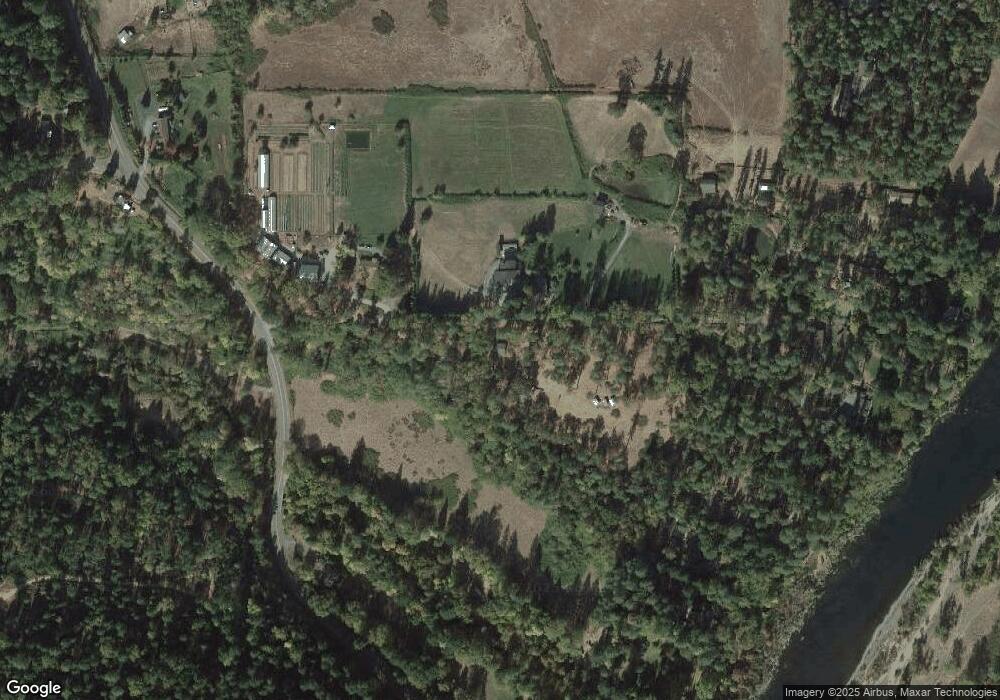 201 Bartlett Ln, Grants Pass, OR 97527 - photo 1