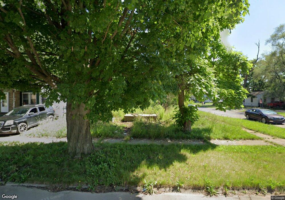 759 Neubert Ave, Flint, MI 48507 - photo 1