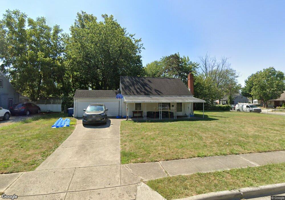 5057 Vanderbilt Dr, Columbus, OH 43213 - photo 1