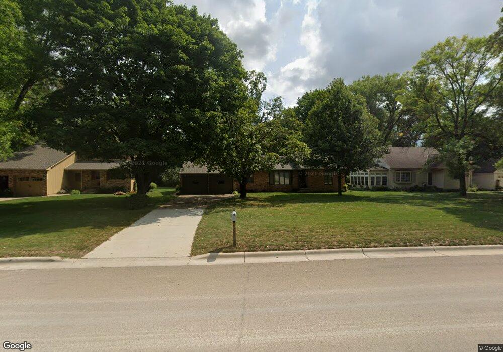 2311 4th Dr SW, Austin, MN 55912 - photo 1
