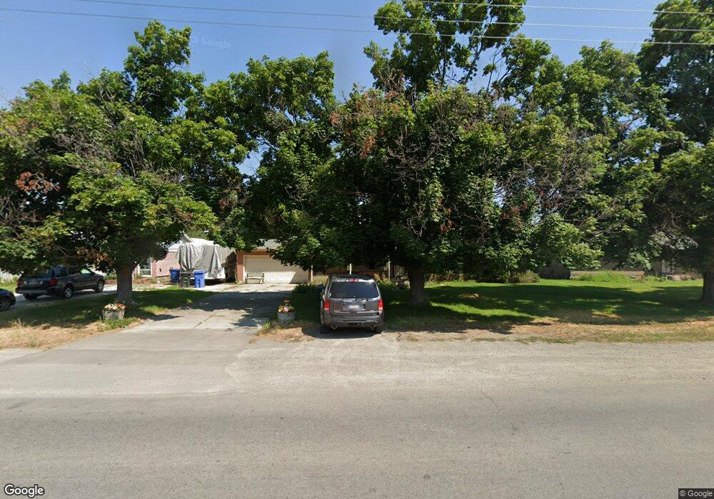 250 W 300 N, Hyrum, UT 84319 - photo 1
