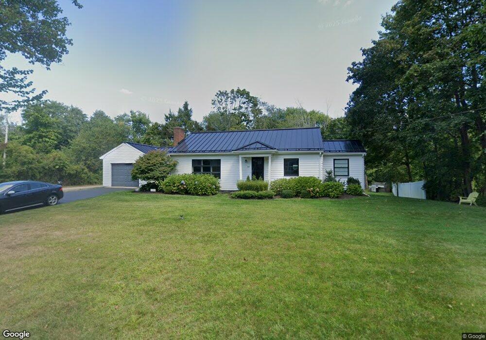 921 Main St, Hanover, MA 02339 - photo 1