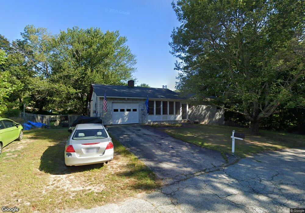 40 Hollow Cir, West Warwick, RI 02893 - photo 1