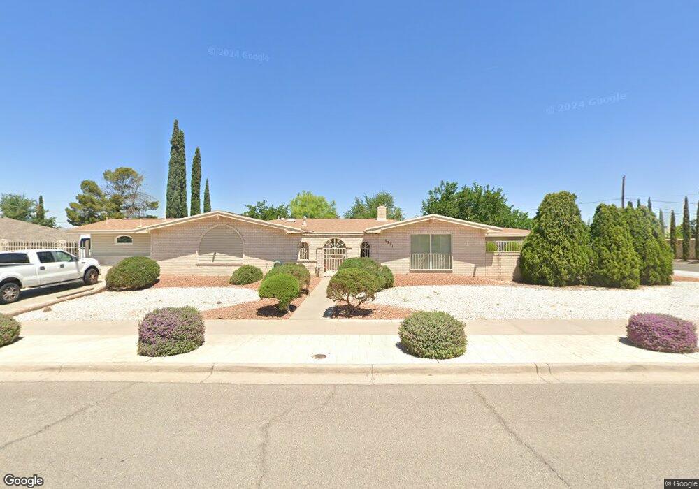 10221 Ridgewood Dr, El Paso, TX 79925 - photo 1