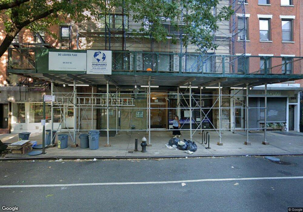 542 Laguardia Place unit 6A, New York, NY 10012 - photo 1