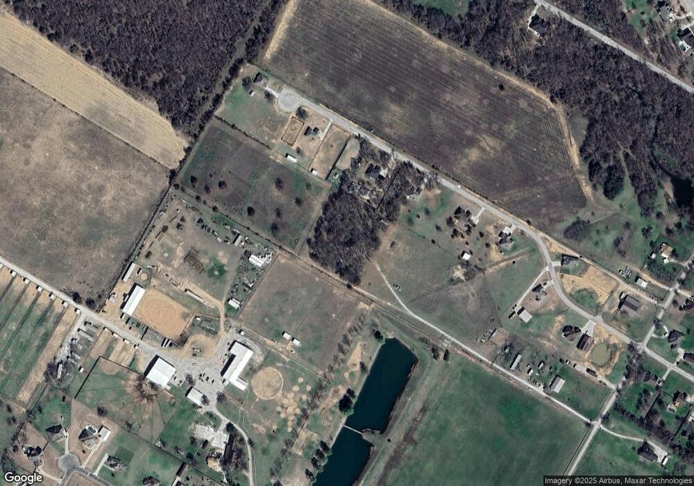 698 Taylor Rd, Weatherford, TX 76087 - photo 1