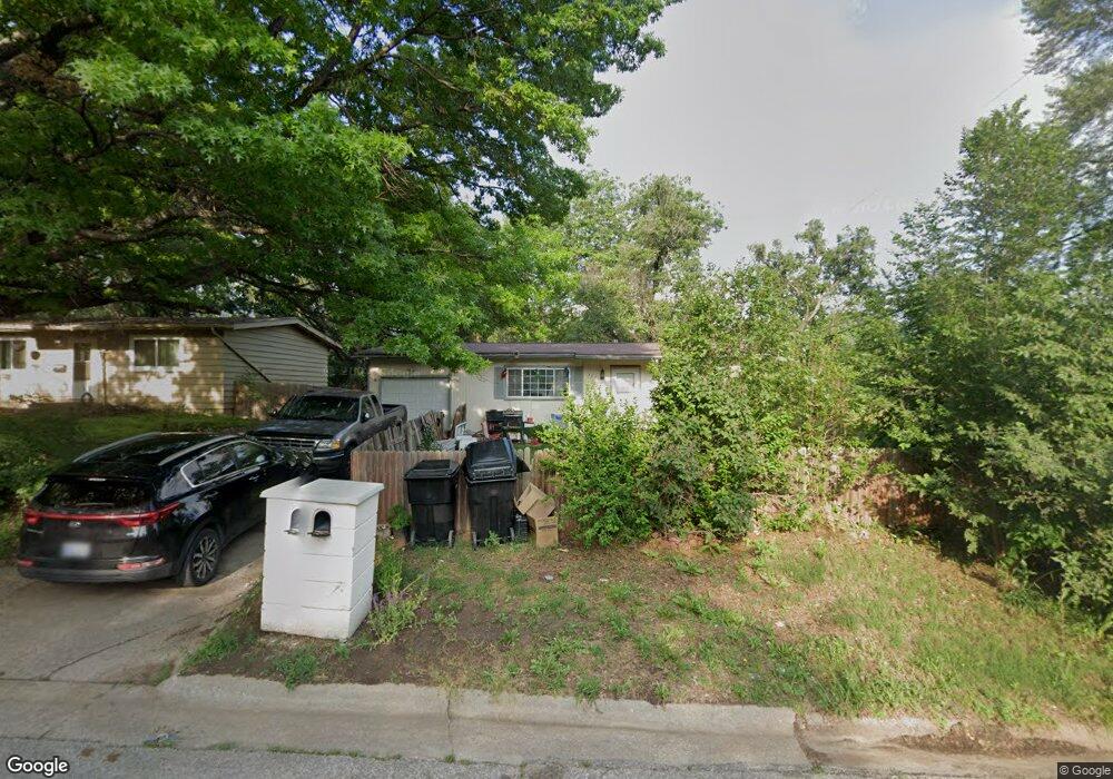 3330 SW Watson Ave, Topeka, KS 66614 - photo 1