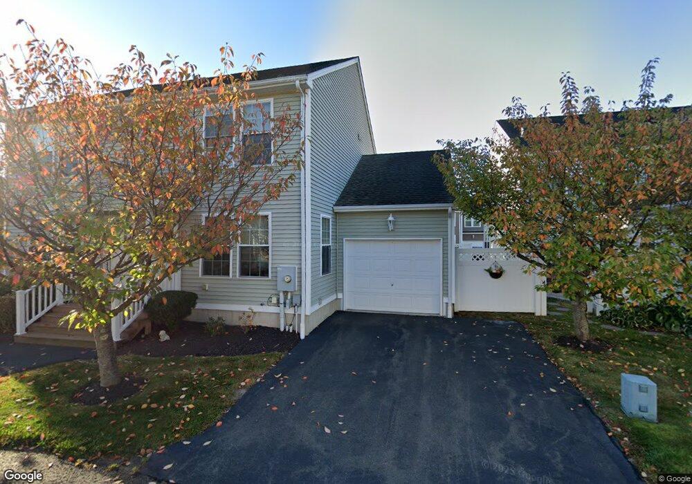 3 Country Rd unit 14, Unionville, CT 06085 - photo 1