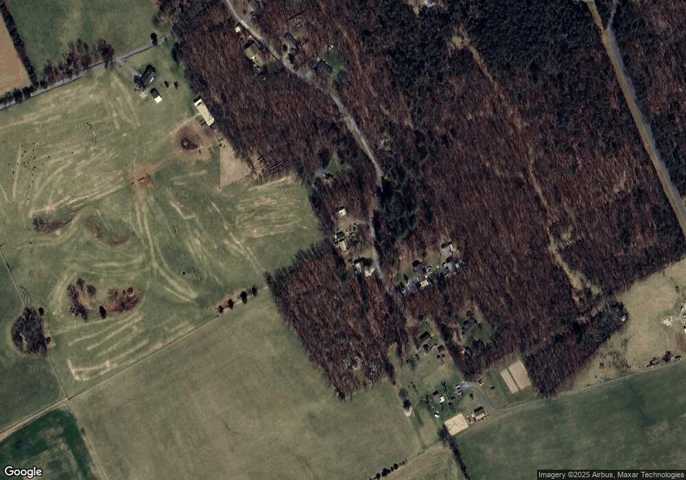 352 Outpost Rd, Luray, VA 22835 - photo 1