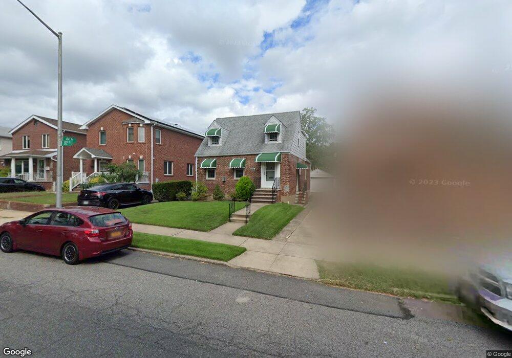 4627 192nd St, Flushing, NY 11358 - photo 1