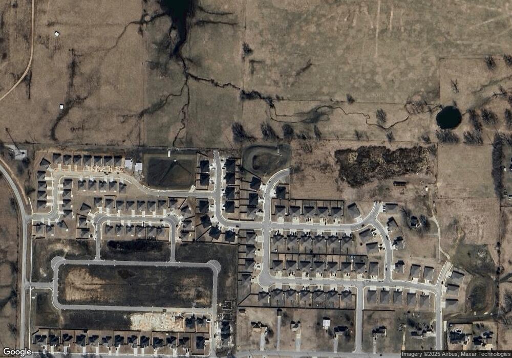 2804 N Teresa Dr unit A & B, Siloam Springs, AR 72761 - photo 1