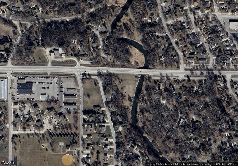 101 24th St SW, Austin, MN 55912 - photo 1