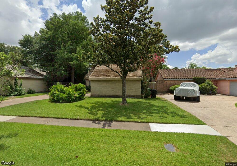 3903 Saratoga Dr, Houston, TX 77088 - photo 1