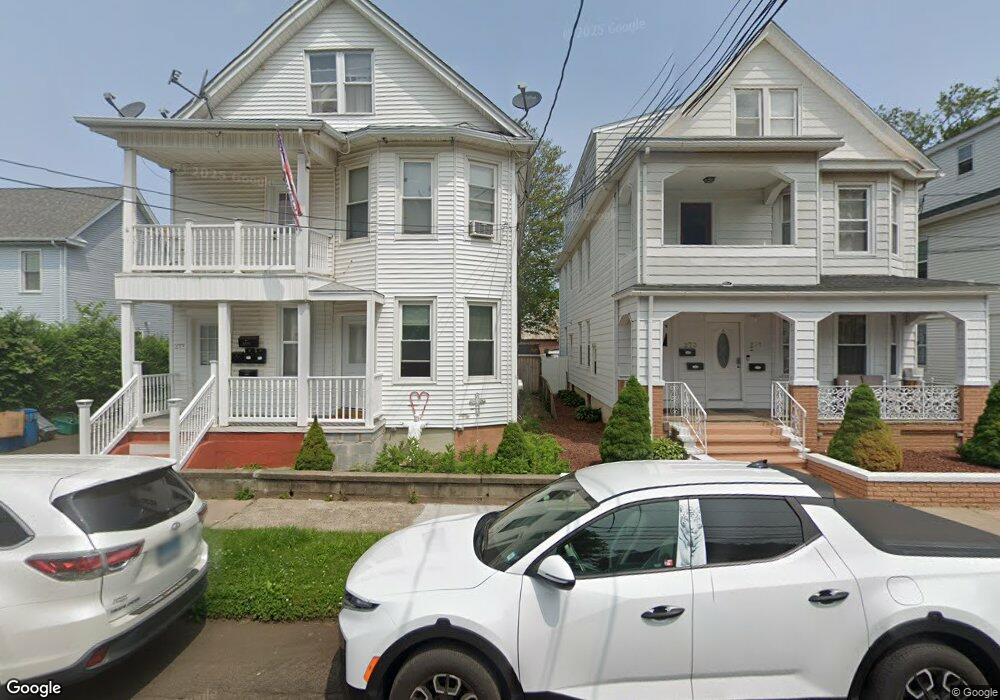 271 Blohm St, West Haven, CT 06516 - photo 1