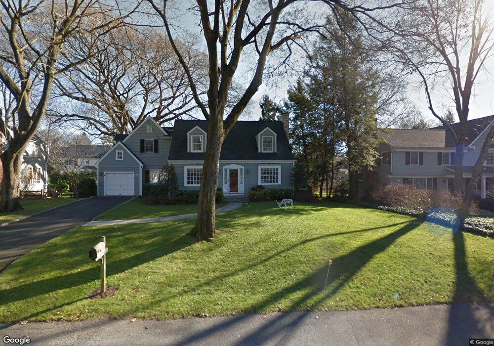 47 Breezemont Ave, Riverside, CT 06878 - photo 1