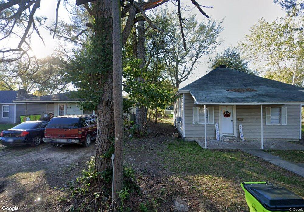 1608 S Maple St, Stuttgart, AR 72160 - photo 1