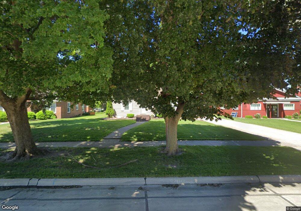 404 1st St NW, Clarion, IA 50525 - photo 1