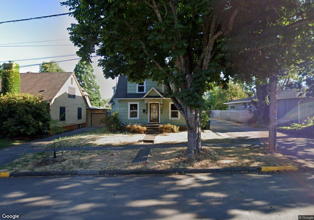 2041 E 17th Ave, Eugene, OR 97403 - photo 1