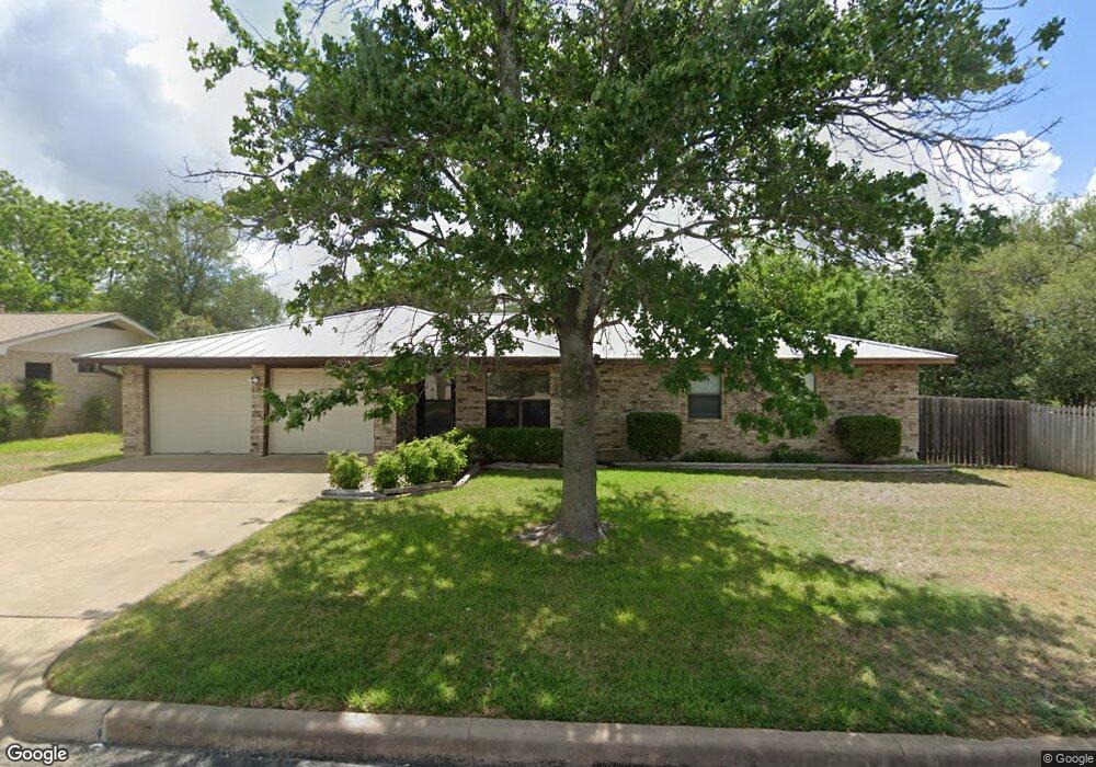 1003 Avenue D, Fredericksburg, TX 78624 - photo 1