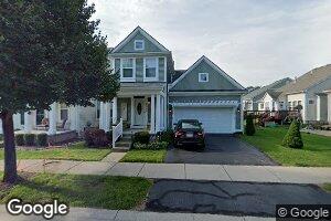 2045 Harbor Way, Keego Harbor, MI 48320