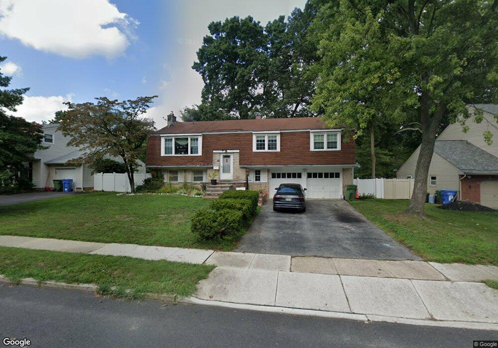 28 Strathmore Dr, Cherry Hill, NJ 08003 - photo 1