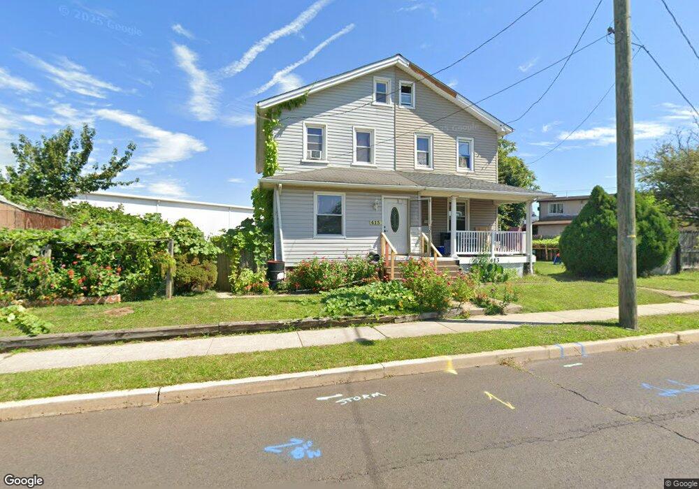 413 W 5th St, Lansdale, PA 19446 - photo 1