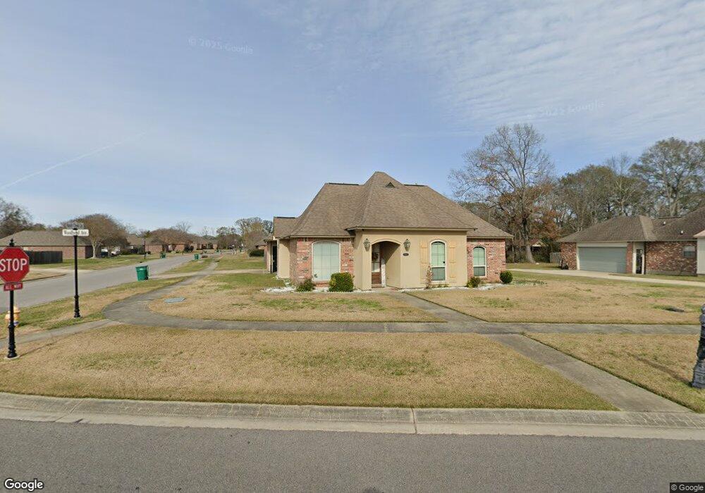 2401 Woodbend Ave, Zachary, LA 70791 - photo 1