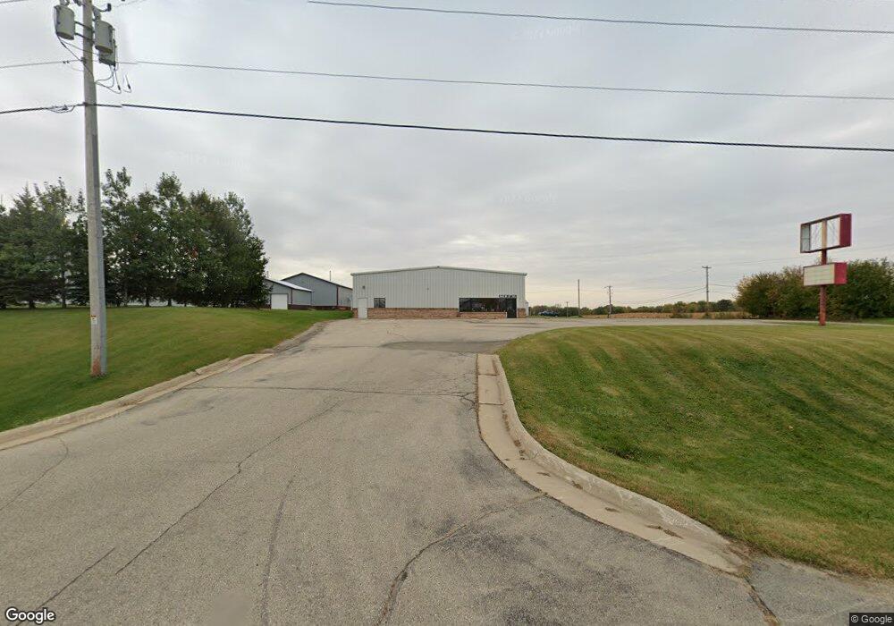 840 W 8th St, Monroe, WI 53566 - photo 1