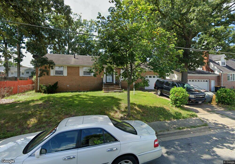 7005 E Chesapeake St, Hyattsville, MD 20785 - photo 1