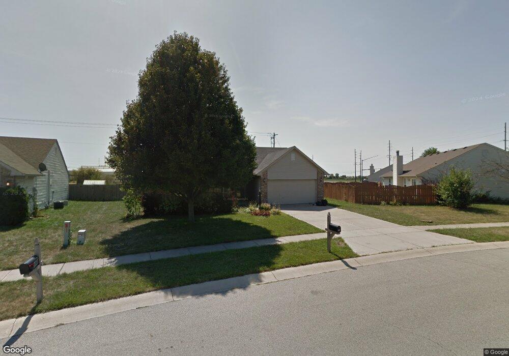 9867 Commonwealth Dr, Fishers, IN 46038 - photo 1