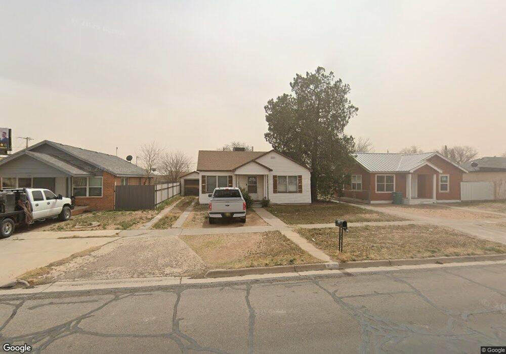 709 E Scharbauer St, Hobbs, NM 88240 - photo 1