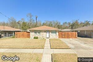 2304 Reunion Dr, Violet, LA 70092